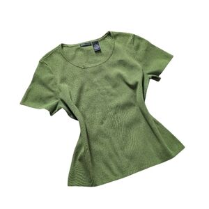 Vintage yarns & stitches short sleeve green top